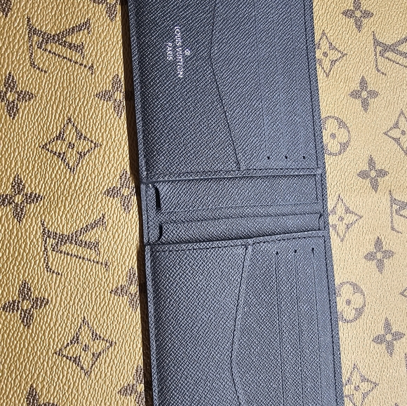 Authentic Louis Vuitton slender Wallet Monogram Eclipse - Picture 2 of 5